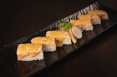 Salmon Oshi