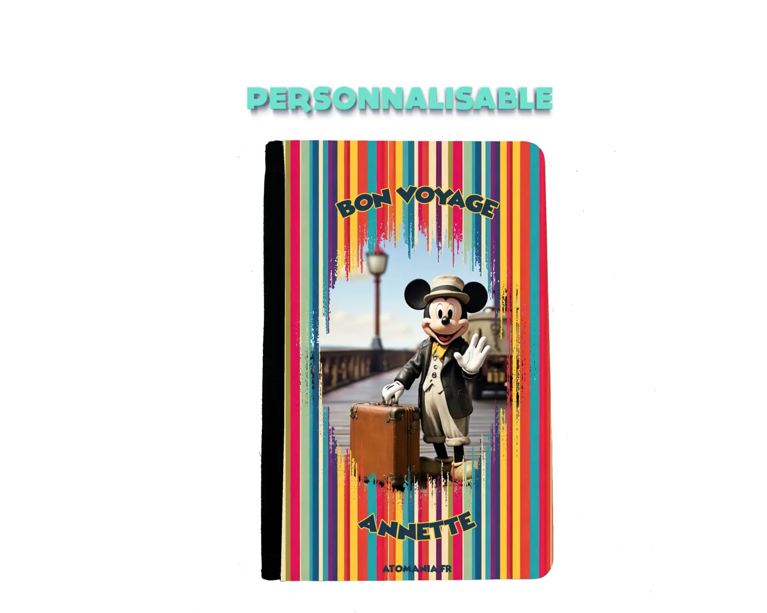 Étui de passeport personnalisable Mickey part en voyage par Atomania, pratique, original