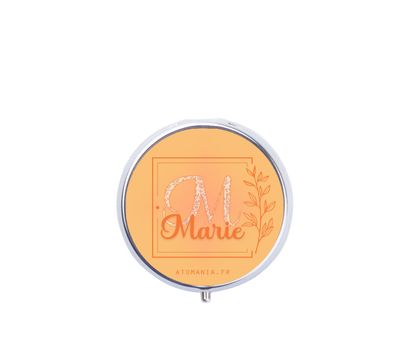 Pilulier Personnalisable Initiale Orange – L'accessoire chic et pratique qui met du peps dans votre quotidien ! Atomania