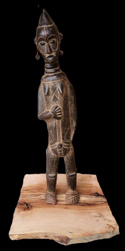 Kulongo Statue / West Africa