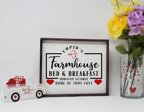Cupid&#39;s Farmhouse Bed and Breakfast Wooden Sign
