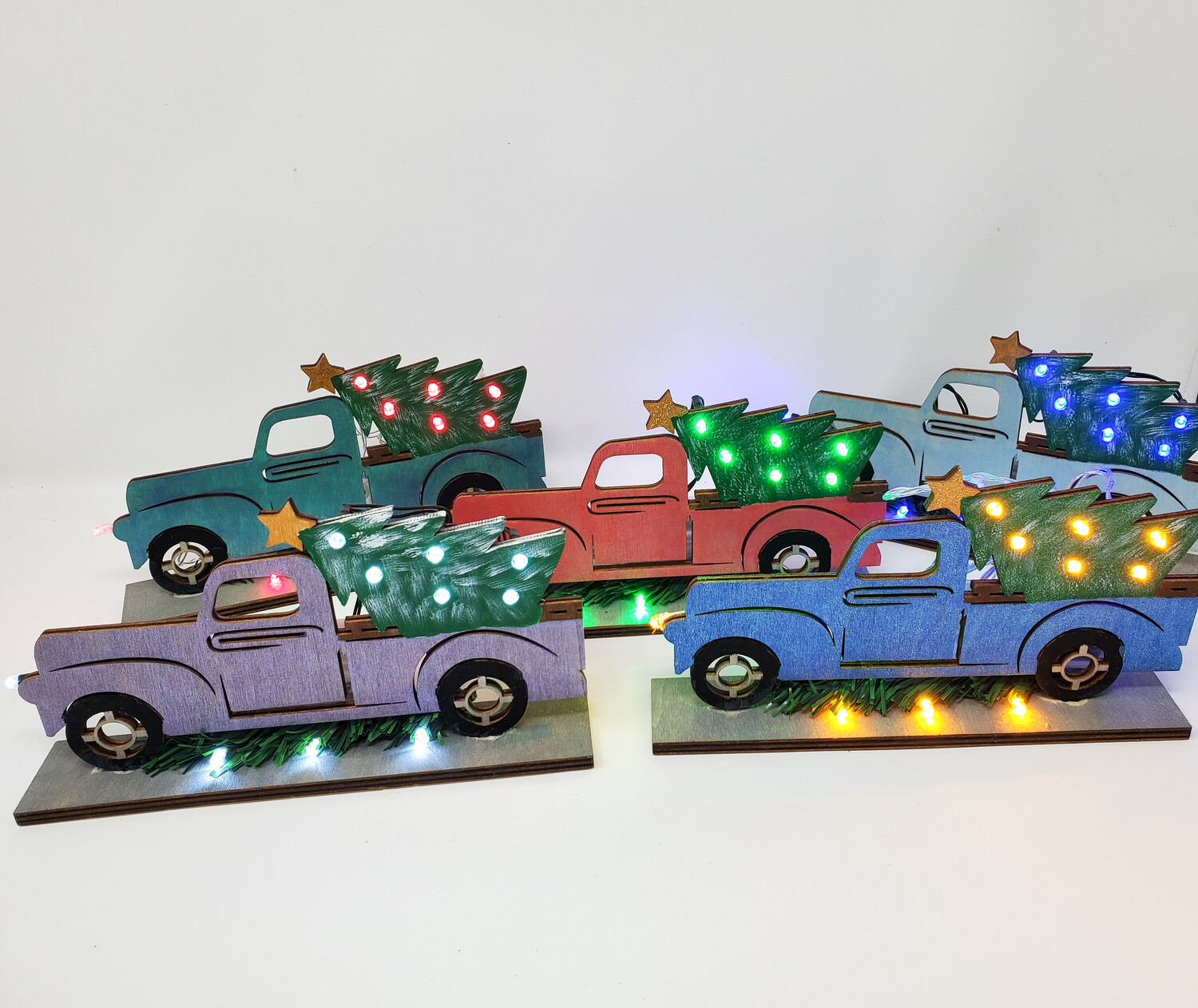 Lighted Christmas Trucks, Christmas Décor