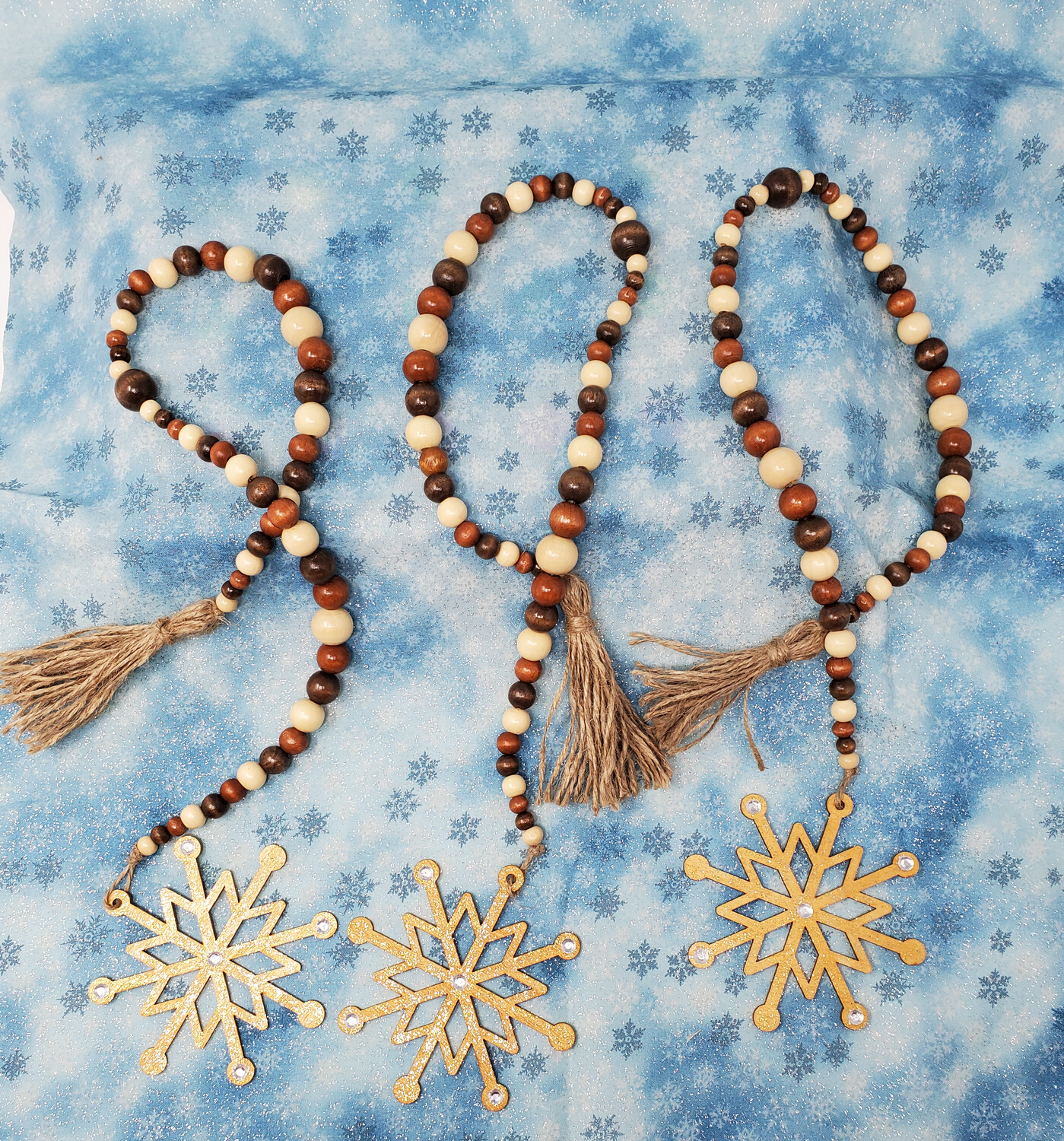 Snowflake Tiered Tray Beaded String
