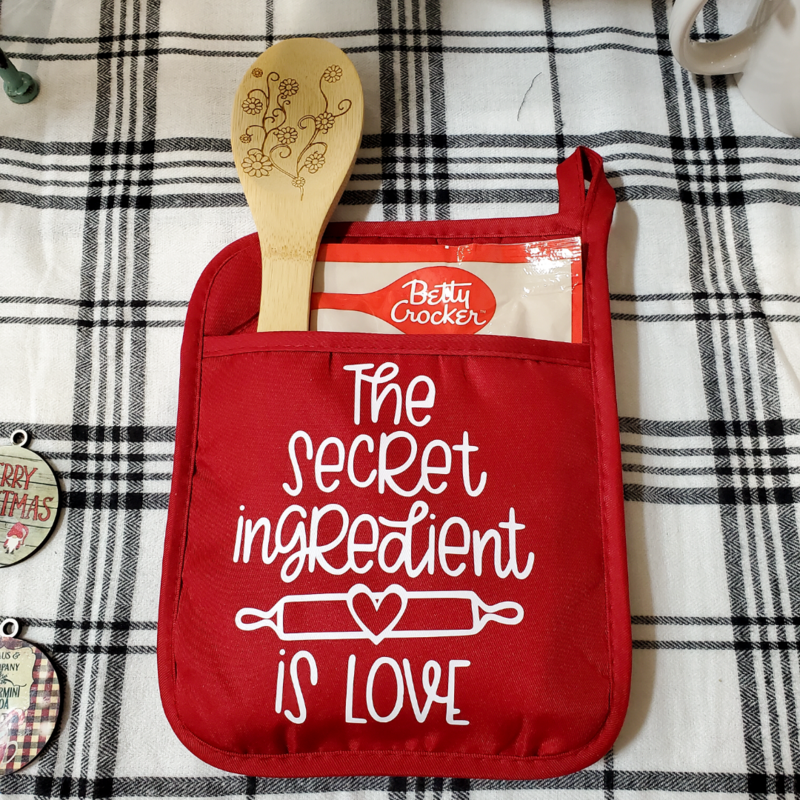 Pot Holder, Baking Gift Set, The Secret Ingredient is Love, Christmas Gift, Grandma Gift