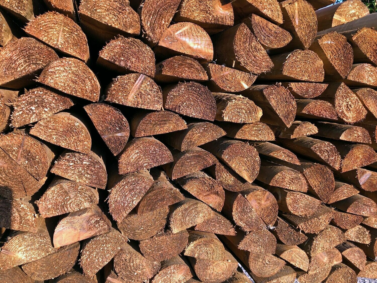 Zaunriegel / Halbhölzer Ø75 mm KDI braun | 300 cm Zaunriegel / Halbhölzer Ø75 mm KDI braun | 300 cm