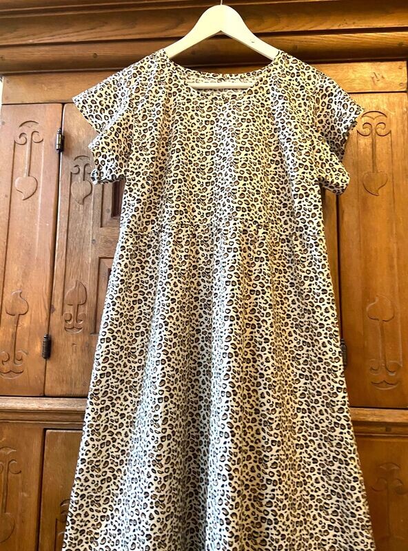 Leoparden Kleid Leoparden Kleid
