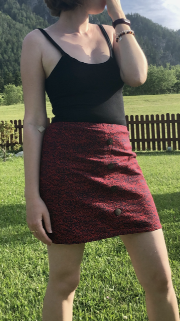 Ethnorock mit Knöpfen Ethnorock mit Knöpfen