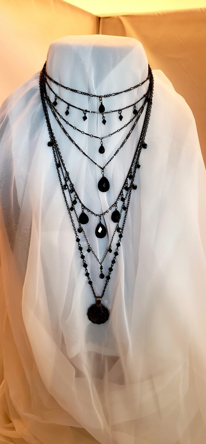 Widows Collar