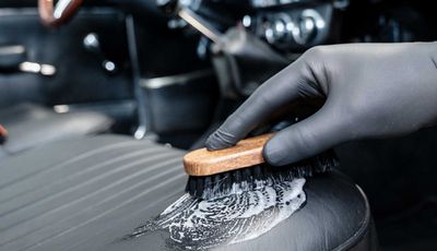 Polster- & Lederreiniger