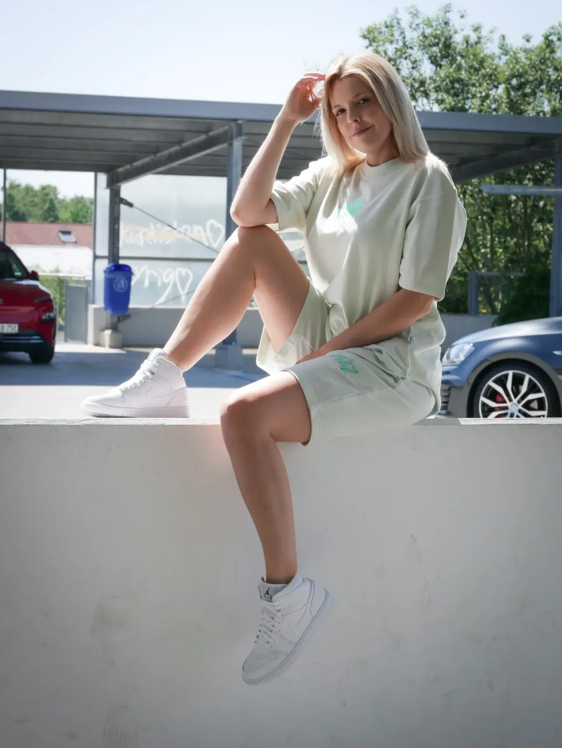 Feliz Retro Oversize Longshirt Unsisex