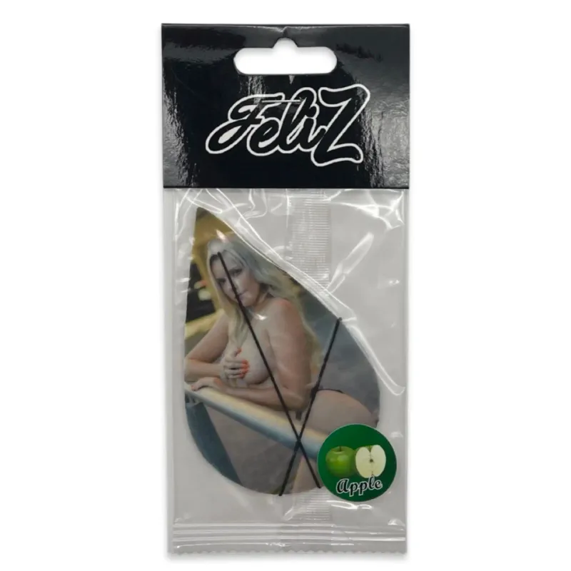 Feliz air freshener with Apple aroma