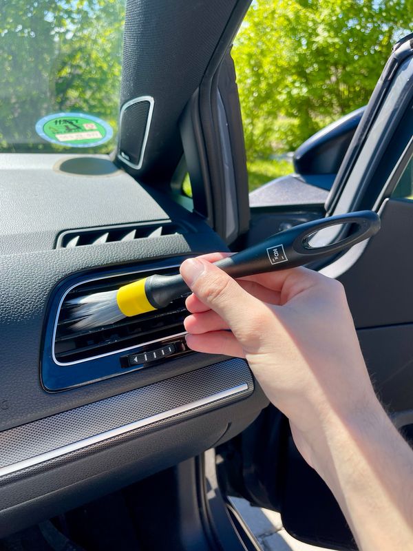 Interior Brush Yellow - Detailing Pinsel Soft