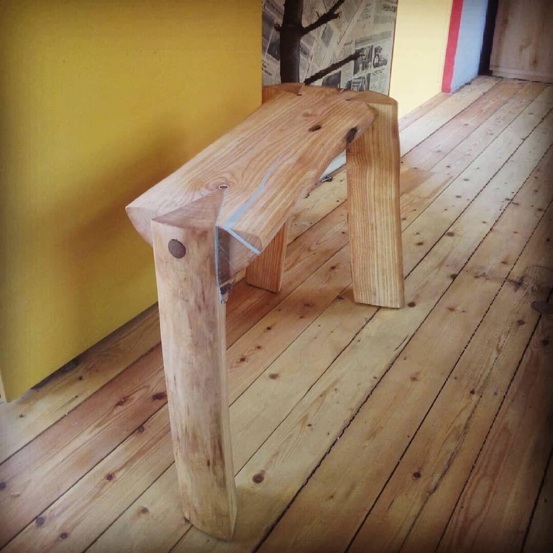 Design-Bank-Esche-Einzelstück