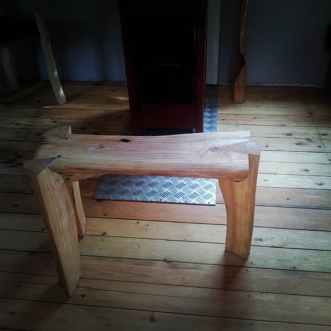 Design-Bank-Esche-Einzelstück