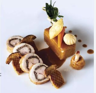 Gigolette farcie aux cèpes,  Crème forestière, marron cuisiné au beurre