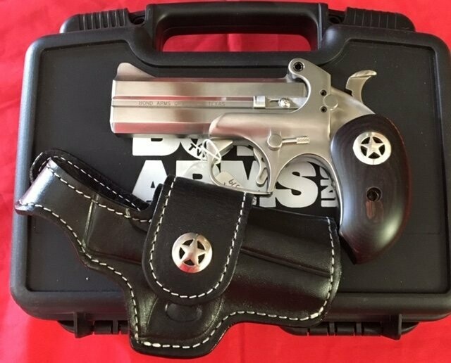 Bond Arms The Ranger ll 45/410 with Driving Holster