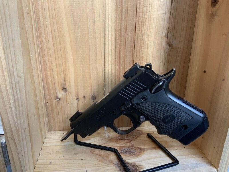 KIMBER MICRO-9 (pre-owned)