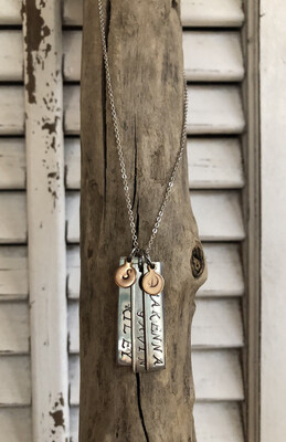 Mother/grandmother Vertical Bar Necklace
