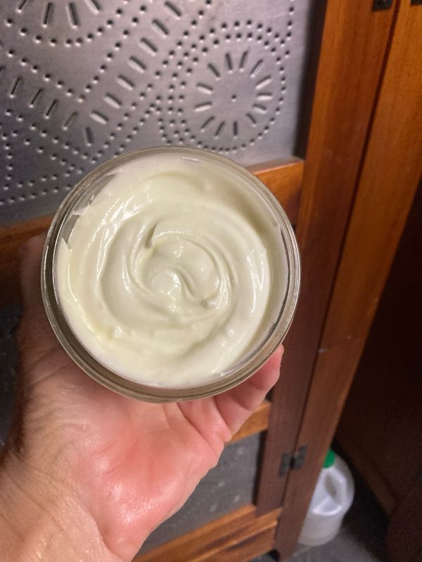Tallow/Olive Oil, Frankincense And Sea Salt 4 Oz