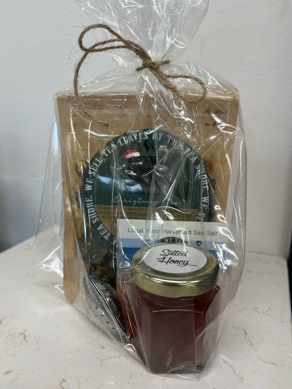 Gift Set Christmas Tea 2 Oz Salted Honey Tea Steeper