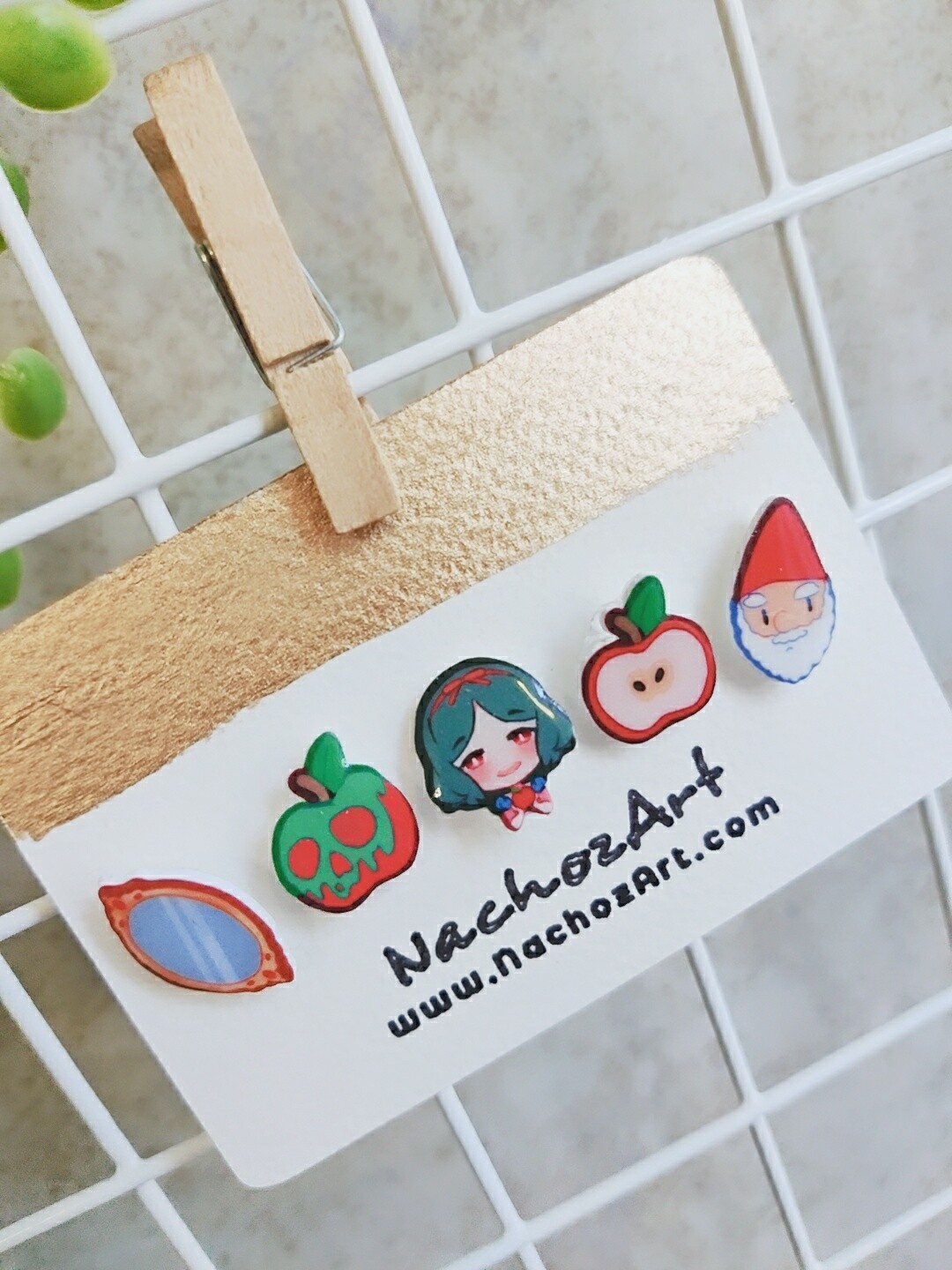 Snow White Earring/Studs set