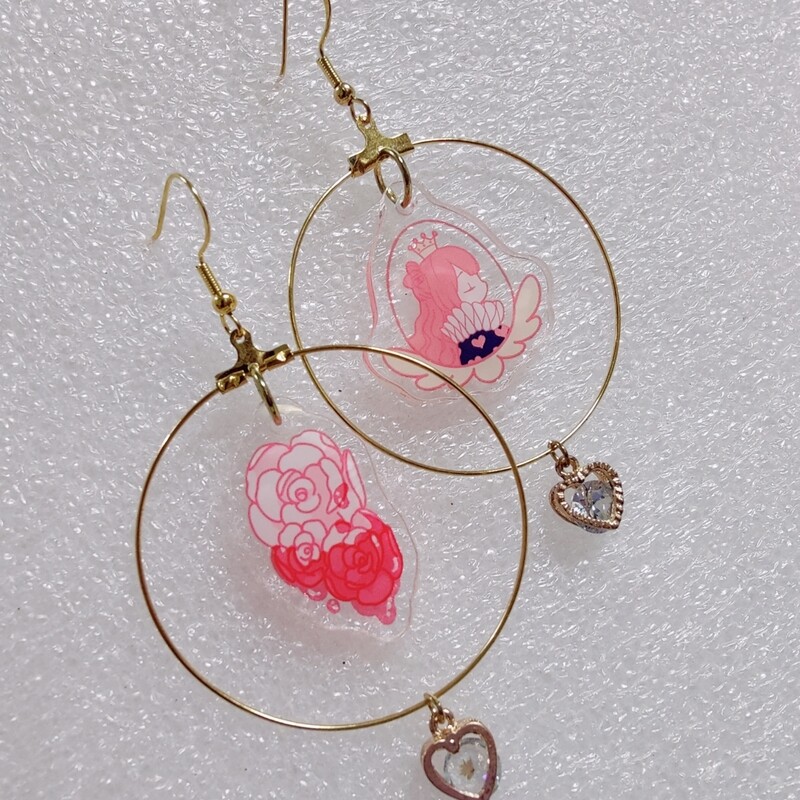 Queen of Hearts Assymetical Hoop Earrings