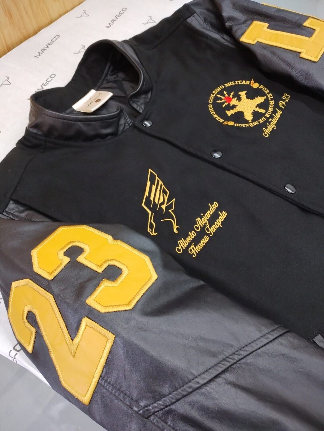 CHAMARRA MAVERICK HEROÍCO COLEGIO MILITAR CABALLERO PIEL/ PAÑO
