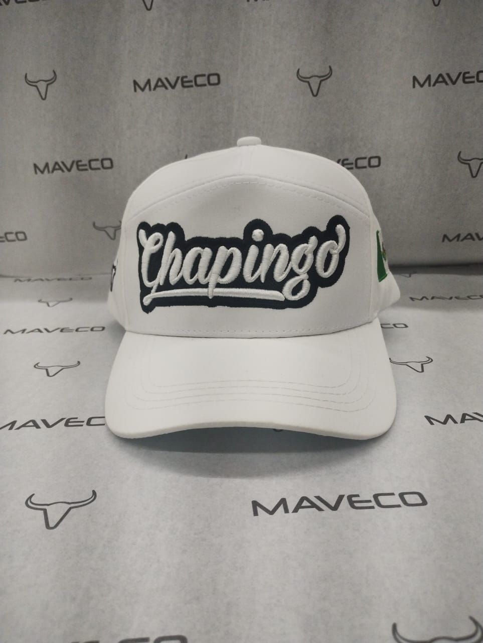 GORRA CHAPINGO LETRAS BLANCO
