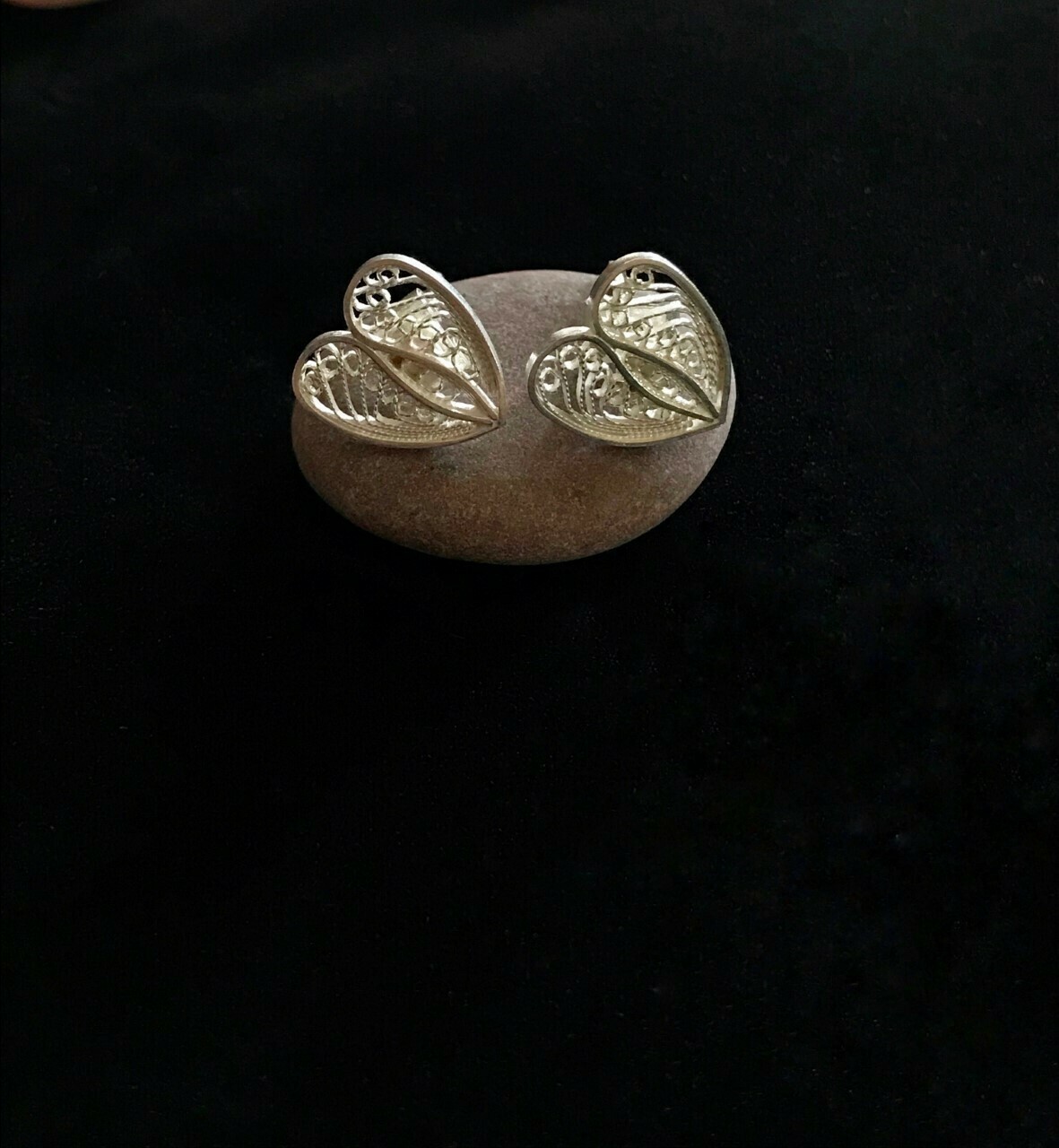 Filigree Stud Heart Earrings