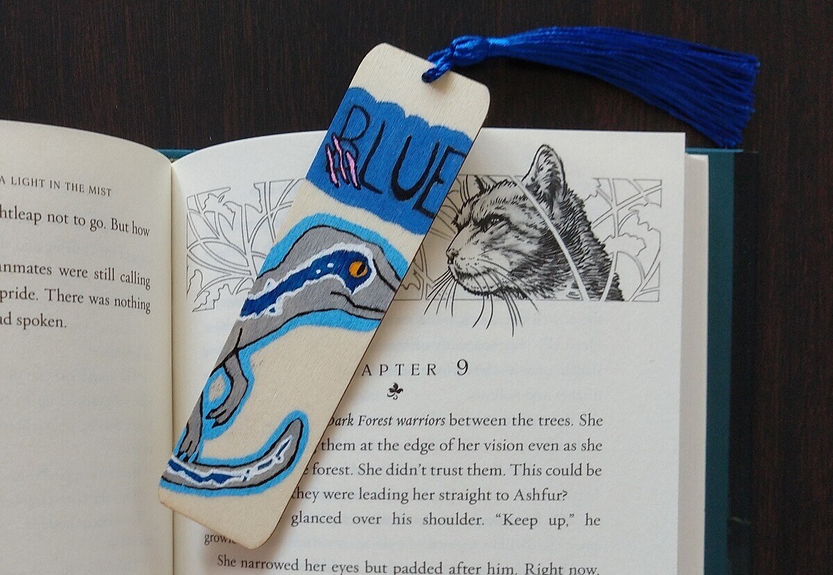 Hand Painted Wooden Bookmark - Blue