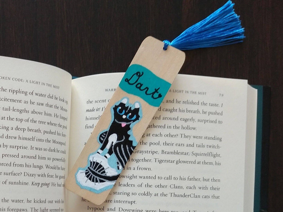Hand Painted Wooden Bookmark - Dragon Dart