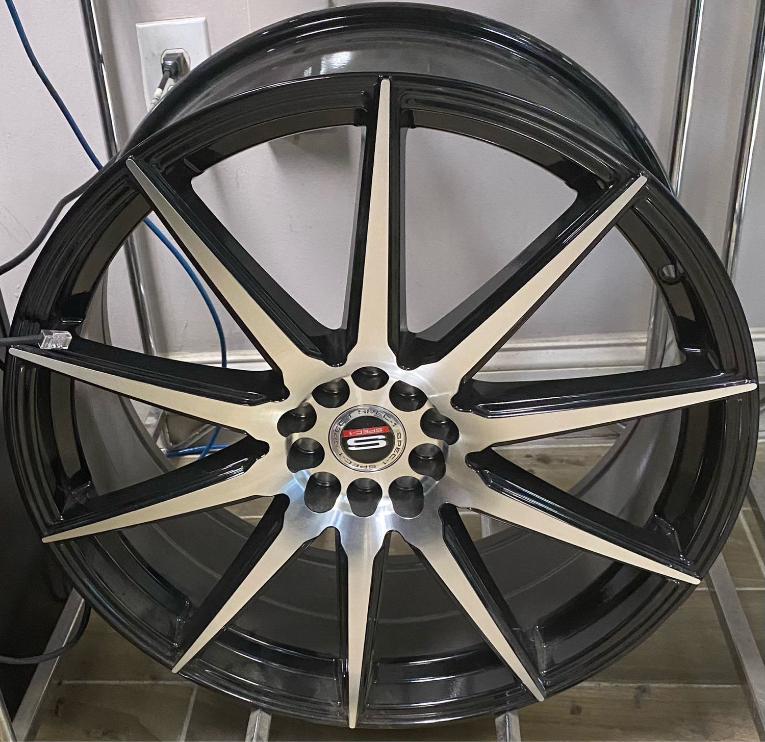 SPEC-1 SP-51 GLOSS BLACK &amp; MACHINED