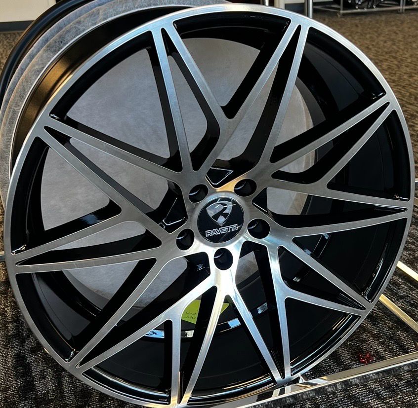 RAVETTI RAV-M5 BLACK W/MACHINE FACE