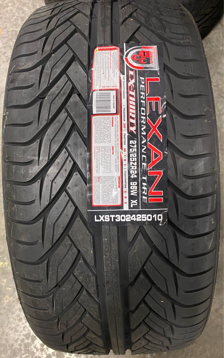 LEXANI LX30 275/25ZR24