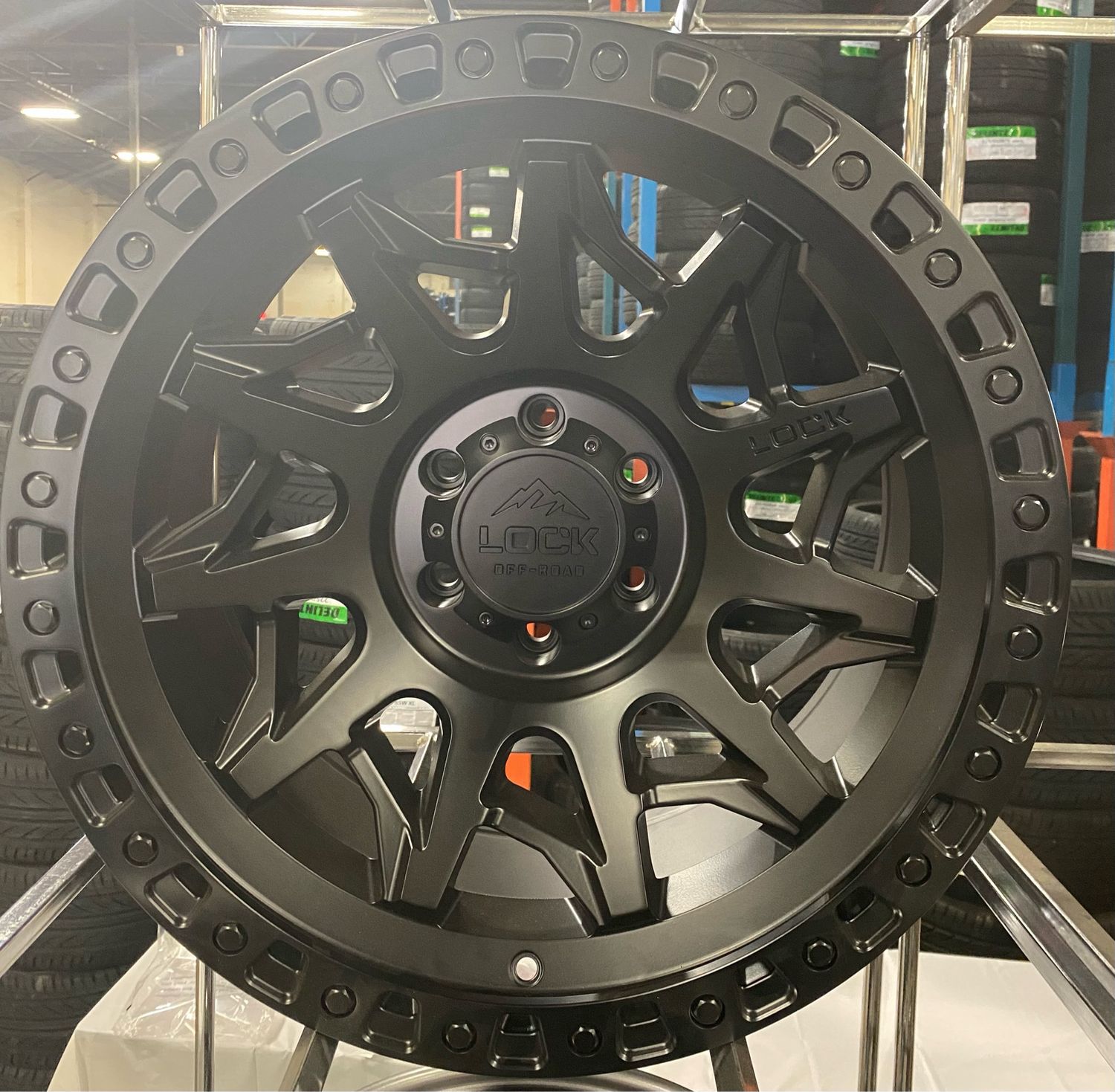 LOCK OFF-ROAD LUNATIC (MATTE BLACK W/MATTE BLACK RING)