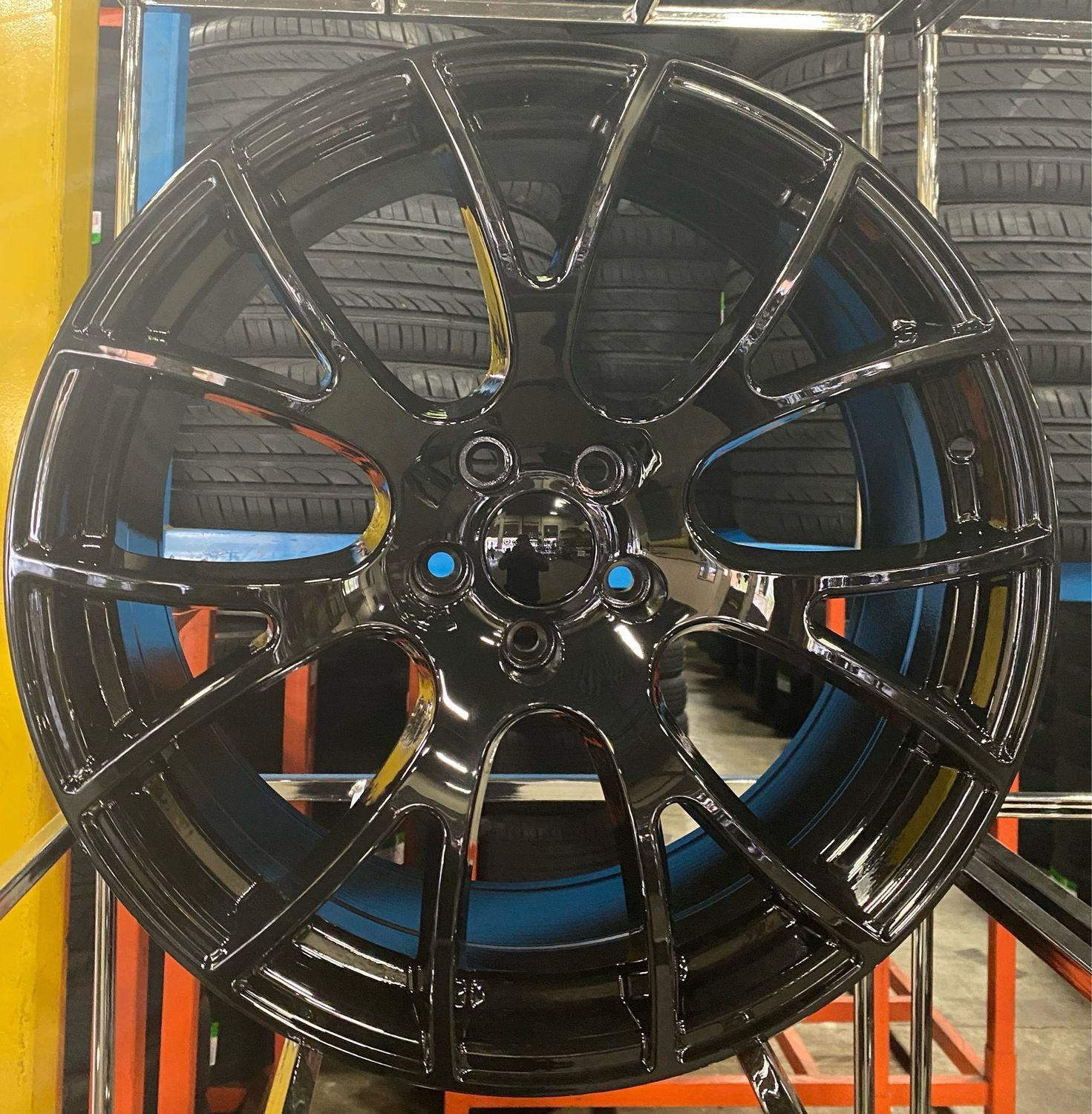 OEM HELLCAT (GLOSS BLACK WHEELS)