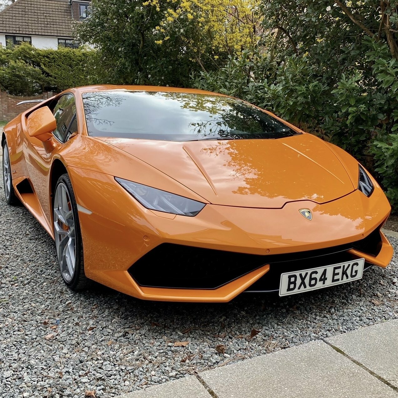 Huracan LP610-4 coupe front license bracket