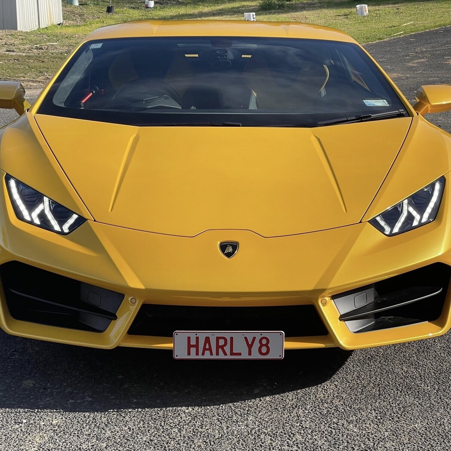 Huracan LP580-2 coupe front license bracket