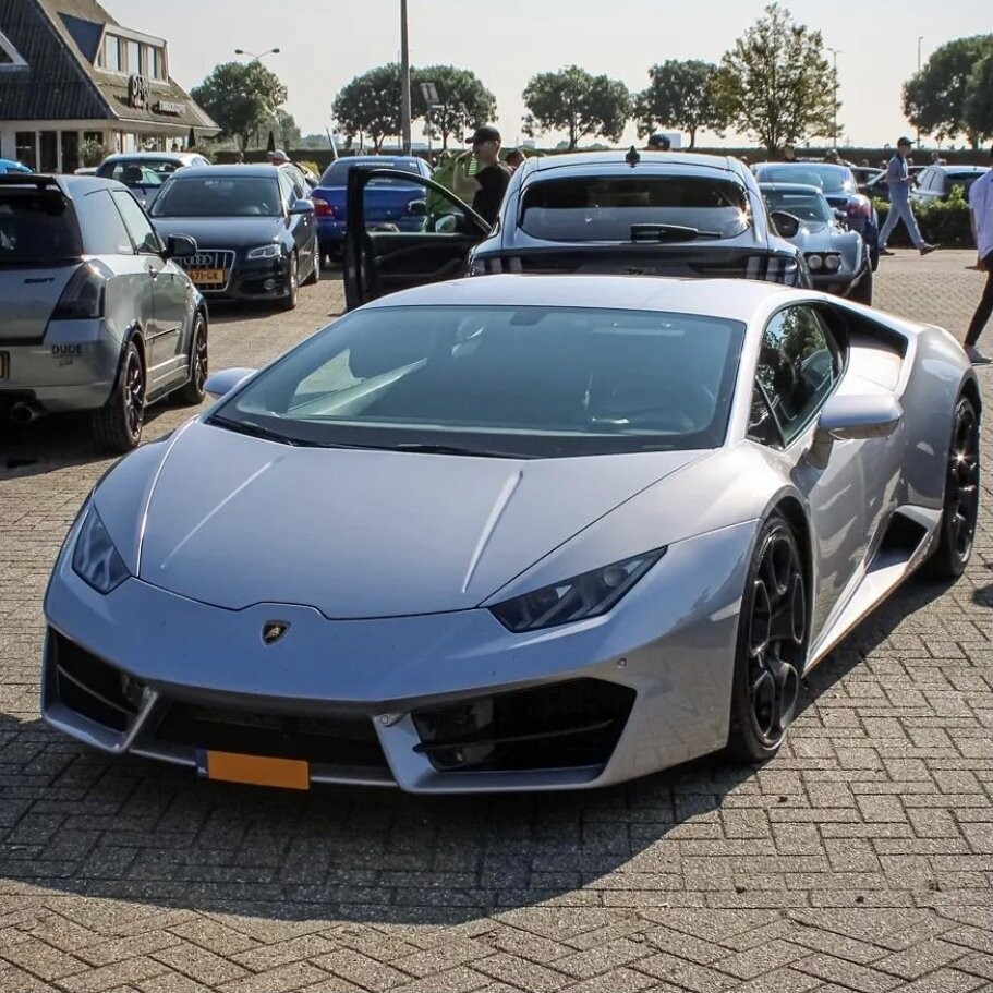 Huracan LP580 front license support