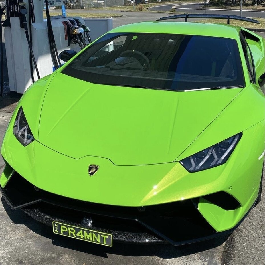 Lamborghini license mounts