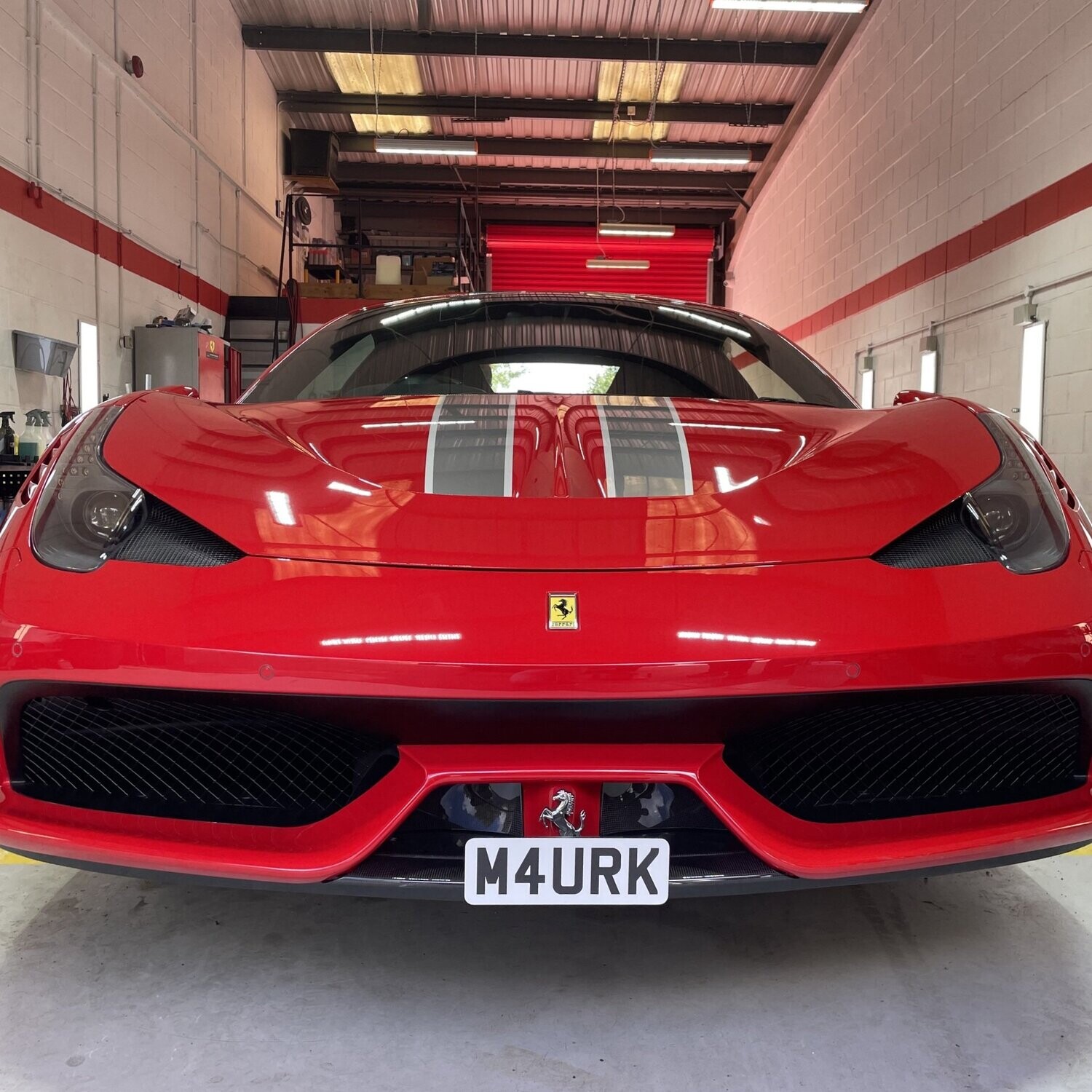 Ferrari Speciale license mount