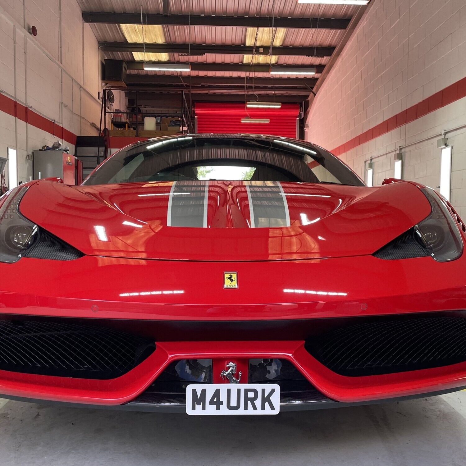Ferrari Speciale number plate mount