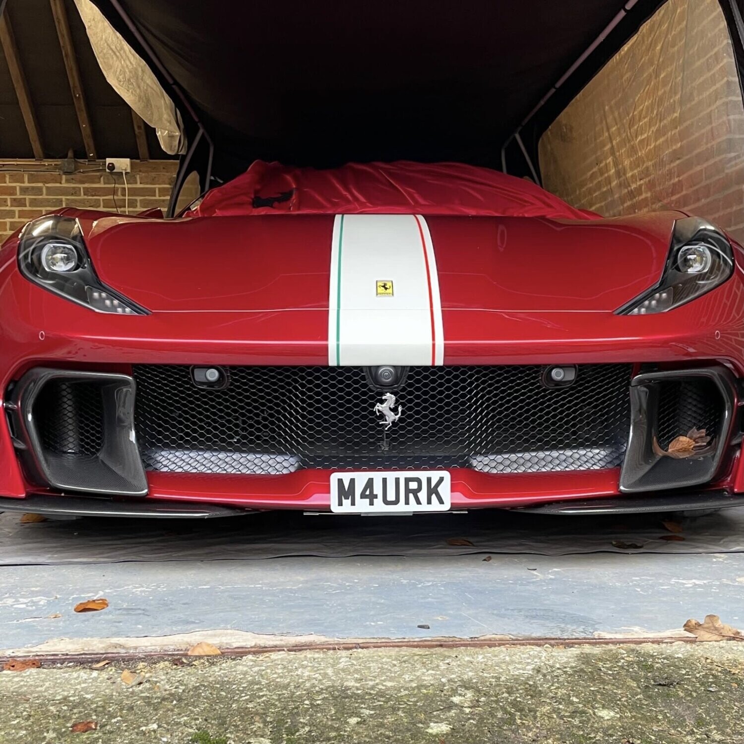 Ferrari 812 Competizione no drill license plate