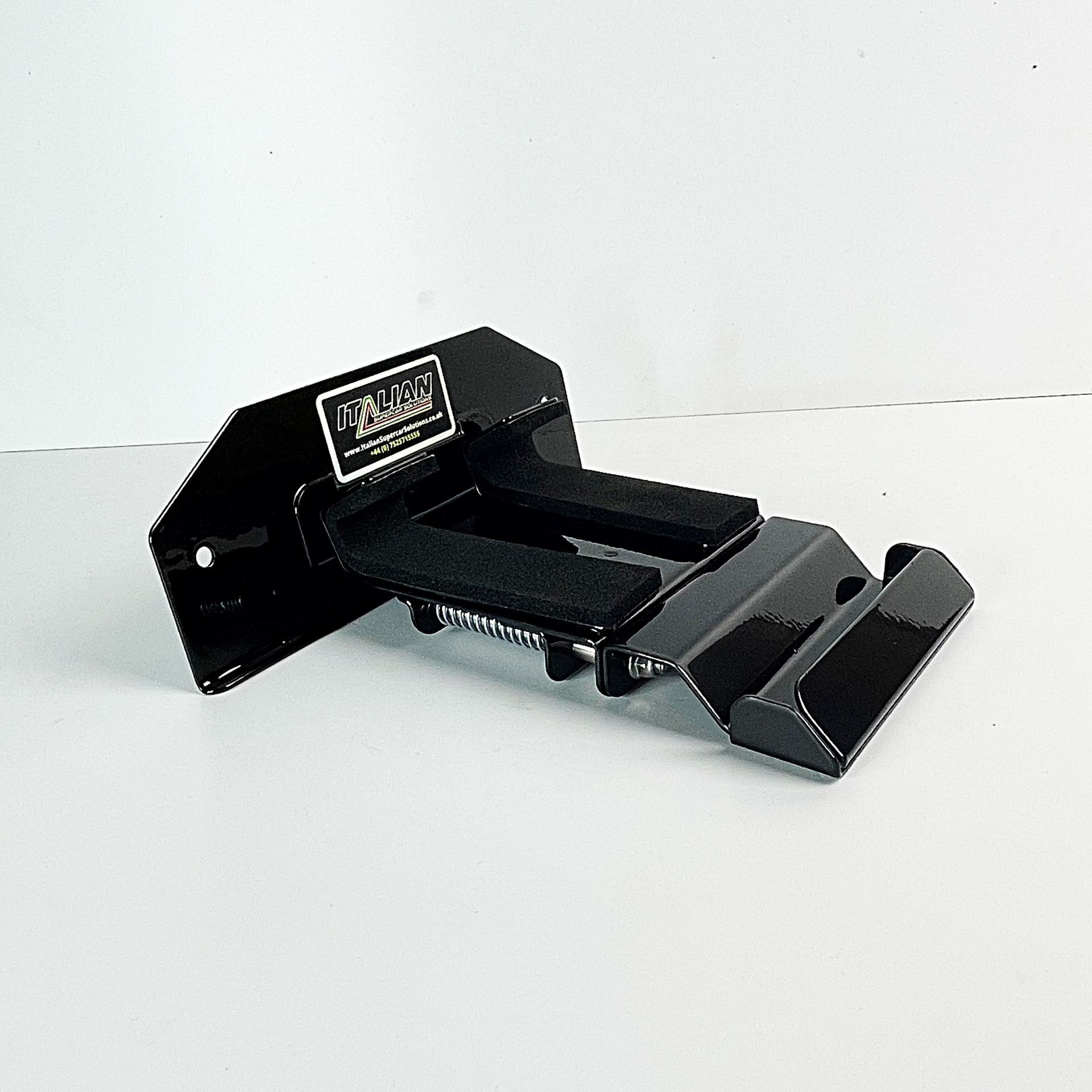 Mclaren 765LT  Front license plate mount