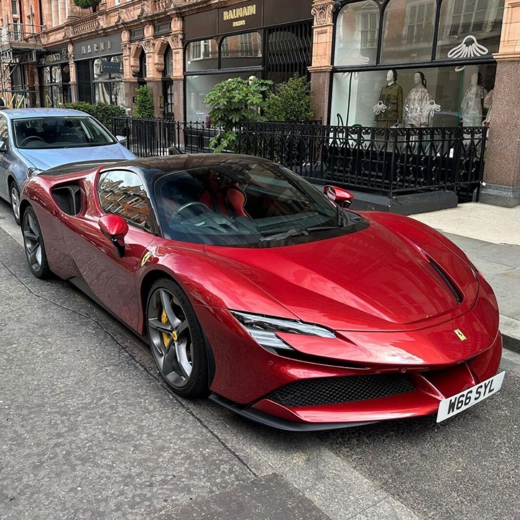 Ferrari SF90 no drilling front number plate clamp