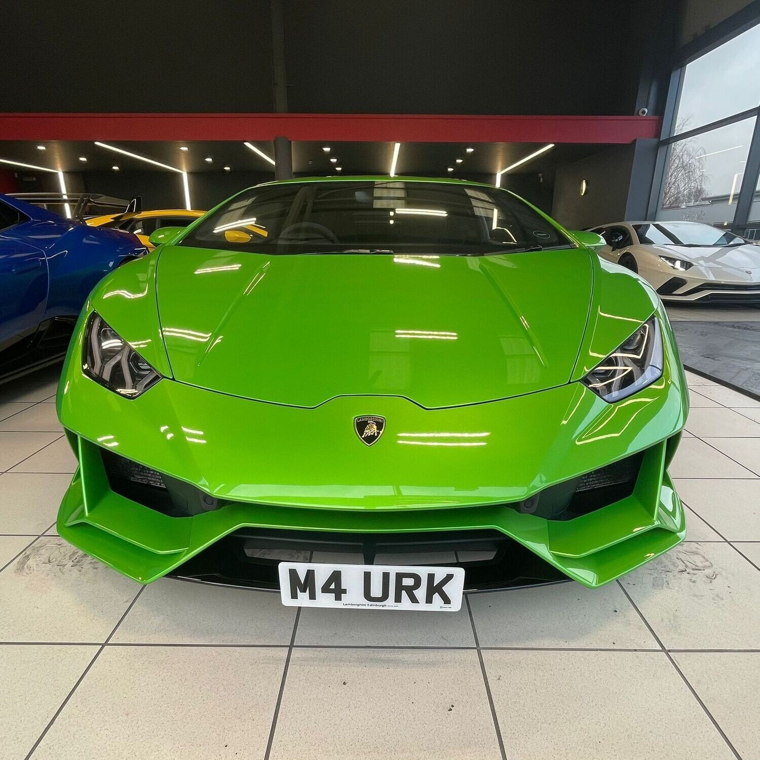 Lamborghini Huracan Evo AWD front license fastener