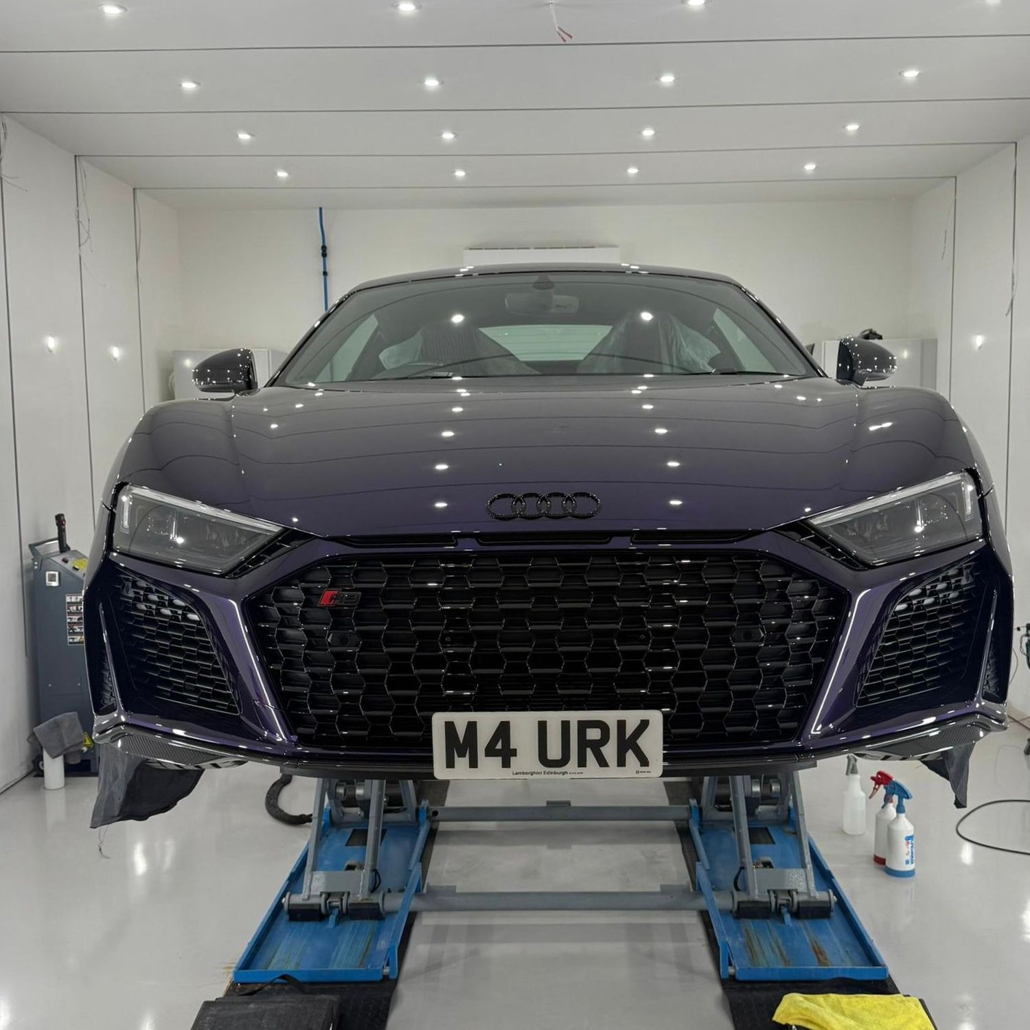 Templating Audi R8