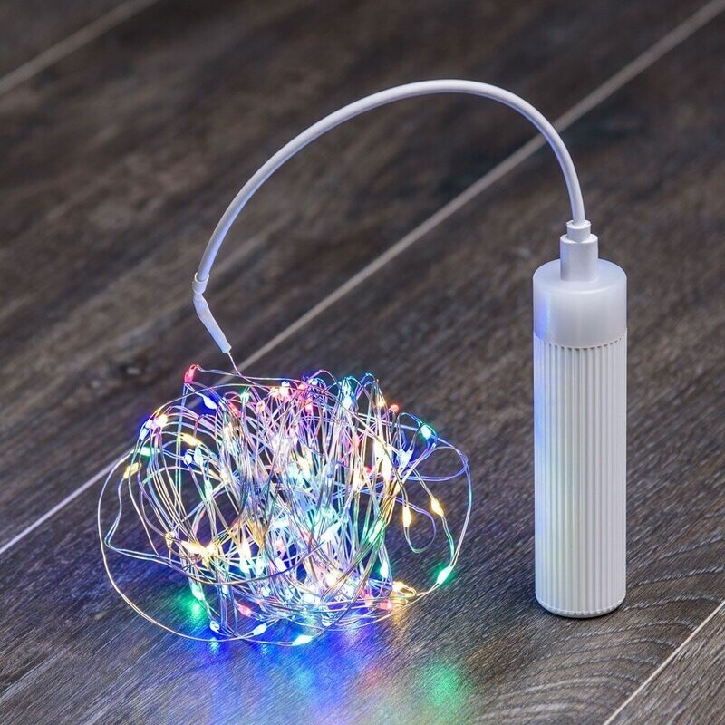 LOTTI - CATENA M-P18 100 MICROLED MULTICOLORE 1,5 MM. 10 MT. LUCE FISSA + 7 GIOCHI CON TELECOMANDO E CAVETTO USB 63969