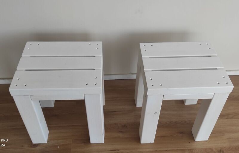 2x Sgabello CLASSICO 40x35x46 bianco coprente 2x Sgabello CLASSICO 40x35x46 bianco coprente