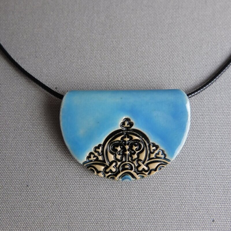 Schmuck Medaillon "Ornament" Halbkreis türkis